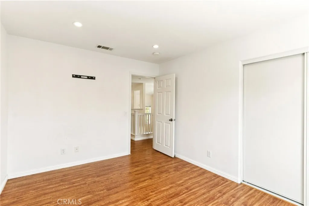 27220 Sterling Grove Lane, Canyon Country, California 91387 home-pic-13